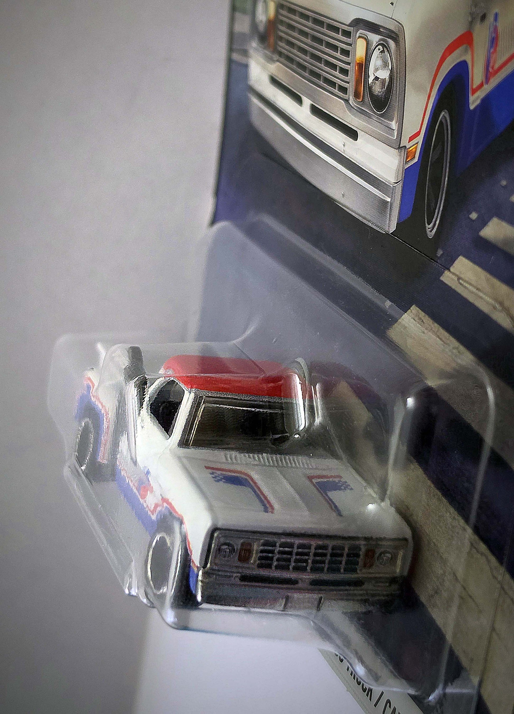 1978 DODGE LI'L RED EXPRESS TRUCK / CAMION