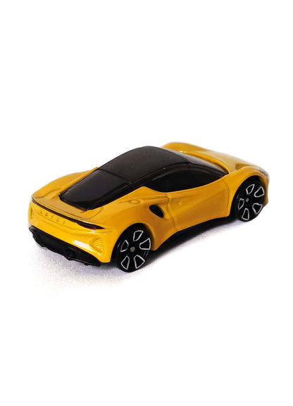 LOTUS EMIRA DESTAPADO