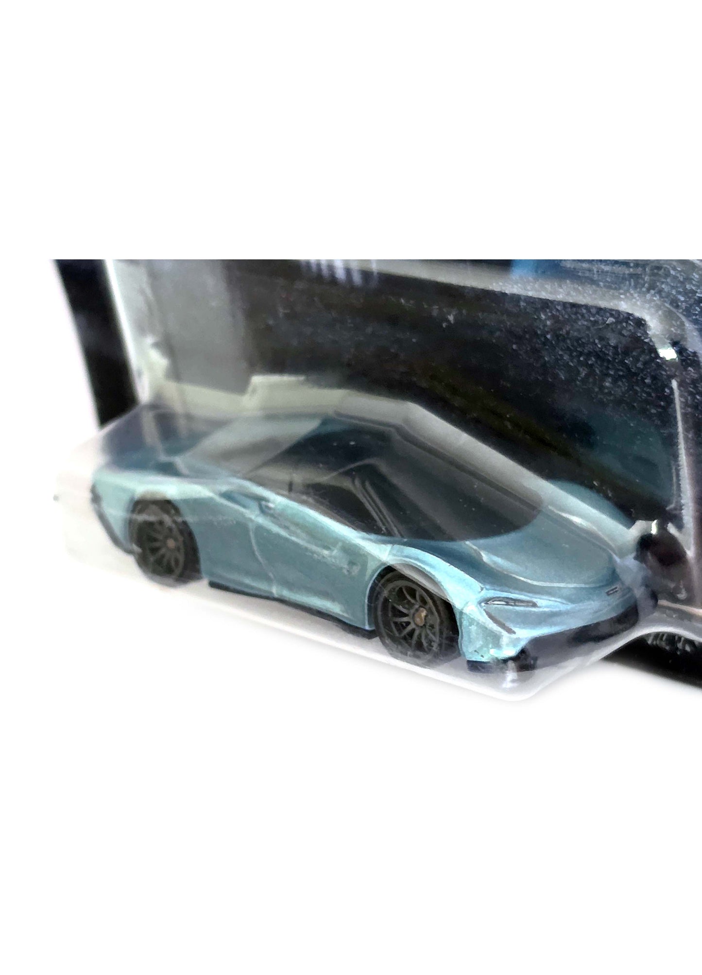 McLAREN SPEEDTAIL
